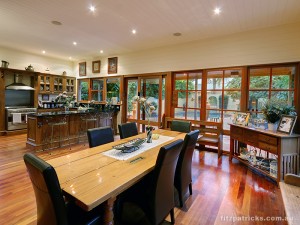 Peter_dine-kitch_dusk_100